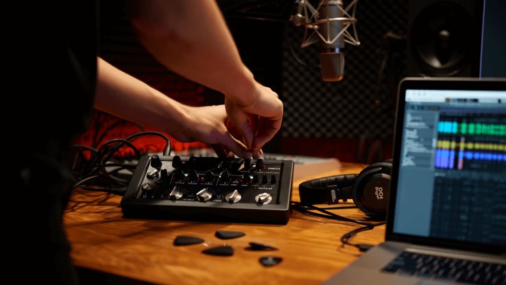 découvrez notre avis complet sur les amplis et logiciels positive grid, incluant spark, bias, et bien plus, pour optimiser votre expérience musicale.