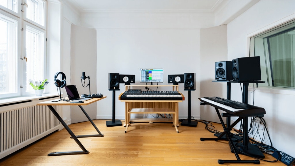 Production musicale électronique les priorités changent Arturia KeyLab Essential
