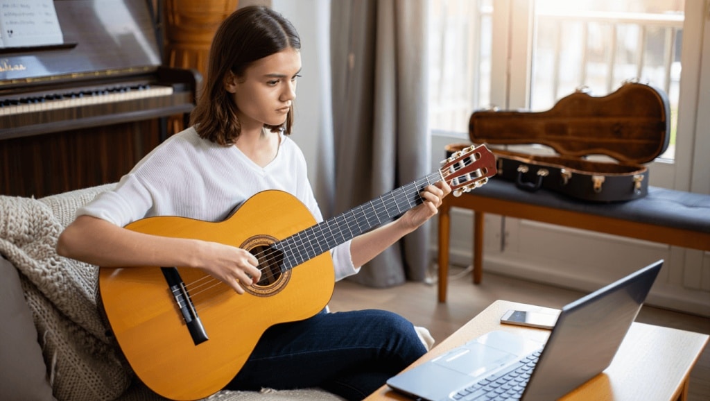 Visio ou domicile : comment choisir son cours de musique ?