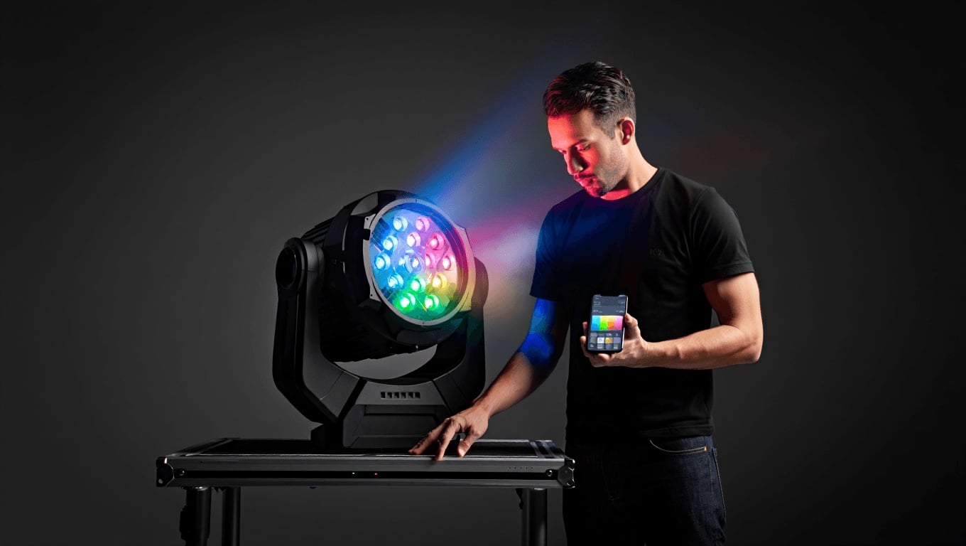 Test du projecteur LCPRO Show.CYC B4 - Et c’est parti pour le show !Test écritEn matière d’éclairage, il n'est pas toujours nécessaire de réinventer la roue. En tous cas, c’est sûrement ce qu'a pensé le fabricant LCPRO en développant le projecteur Show.CYC B4. Motorisé par un …10/08/26
                            
                            4